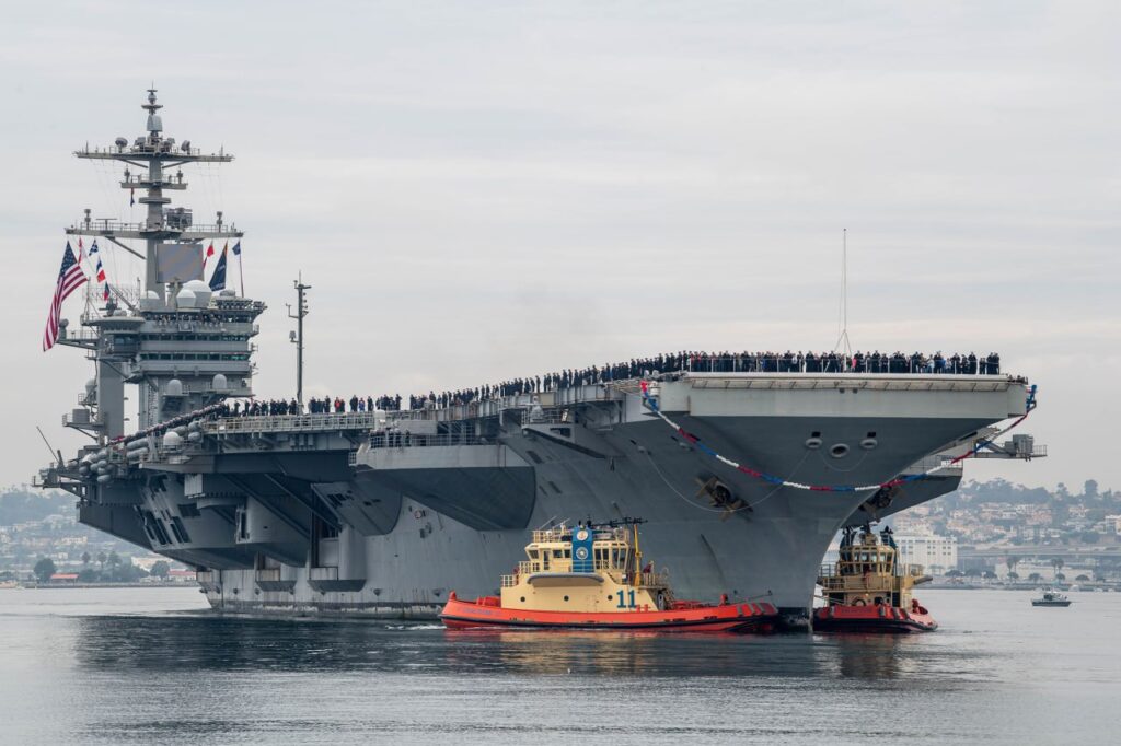 அமெரிக்காவின் விமானம் தாங்கி கப்பலான USS Abraham Lincoln கப்பல் தற்போது அமெரிக்காவை நோக்கித் திரும்பிச் செல்வதாக (withdrawing) தகவல்.
