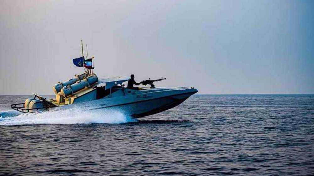 ஈரானின் பல படகுகளை மூழ்கடித்ததாக அமெரிக்க இராணுவம் கூறியுள்ள செய்தியை ஈரானிய மூத்த இராணுவ அதிகாரி ஒருவர் திட்டவட்டமாக மறுத்துள்ளார்.
